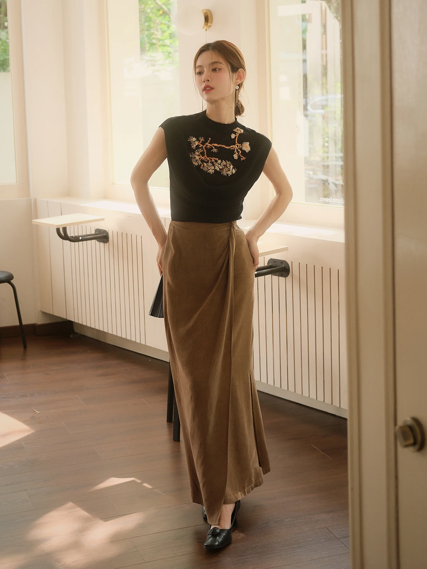 

Модный топ с узлом и боковой молнией, с цветочной аппликацией-подвеской, расклешенный дизайн, французский стиль, осенний наряд для подростков