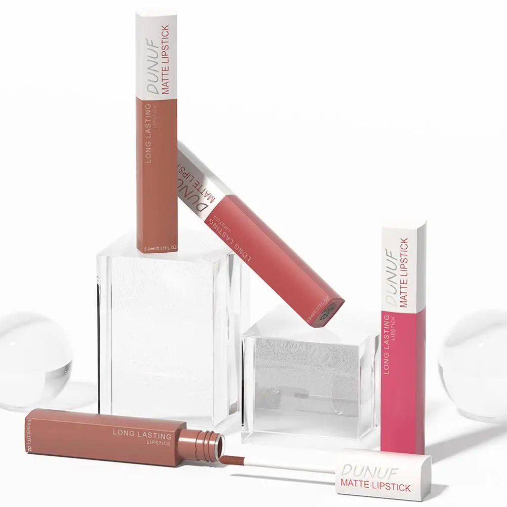 ノンスティックカップ液体口紅ダークパープル長期持続リップグロスマットベルベット仕上げ色あせに強い防水リップ化粧品