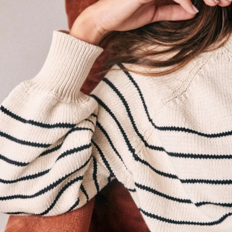 New Preppy Autumn Lady Beige Knitted Sweater Women Button Oversize Pullover Sweater Vintage Striped Winter Casual Office Jumper