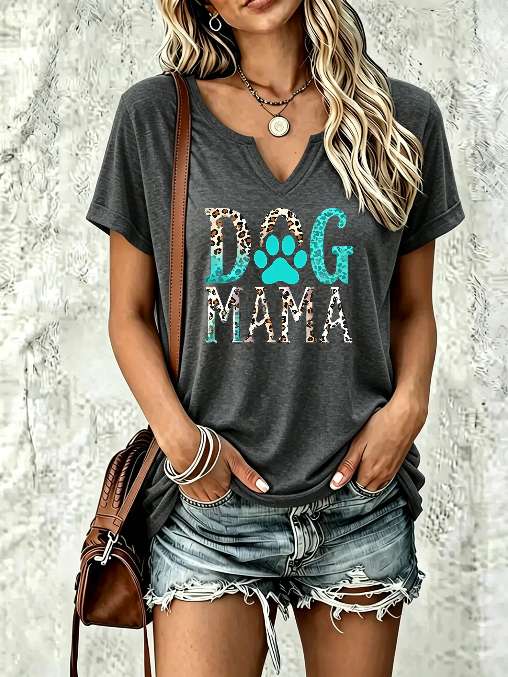 Women's V‑Neck Short Sleeve T‑Shirt, Dog Mama Print with Leopard Texture and Cute Dog Paw Pattern Casual Summer Tee