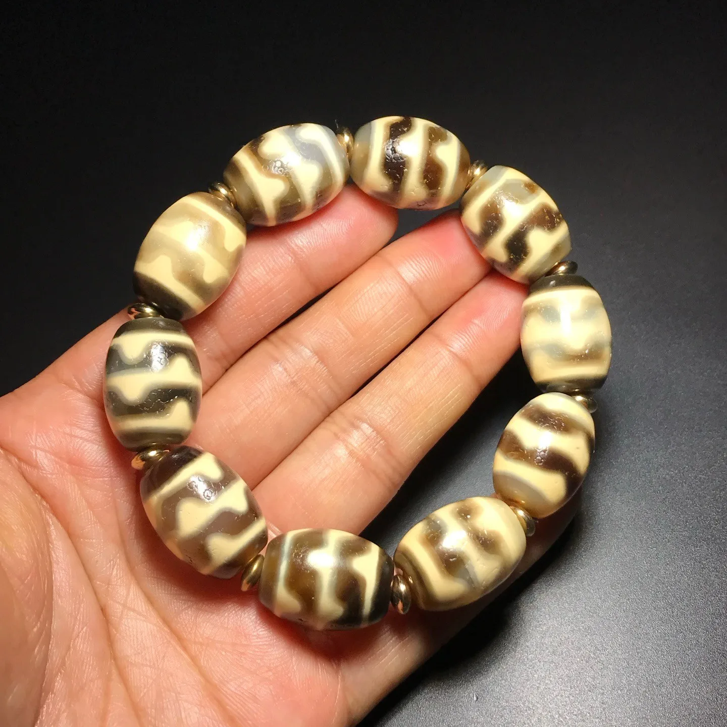 Tibetan Old Agate dZi Tiger Teeth Beads Amulet Bracelet J0413