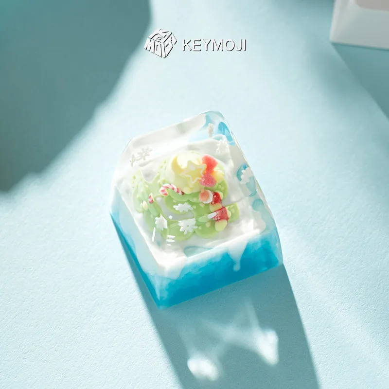 KEYMOJI Snow World Cute Cartoon Penguin PC Keycaps Transparent Glue Drops Are Handmade Keyboard Keycaps For PC Accessories Gifts