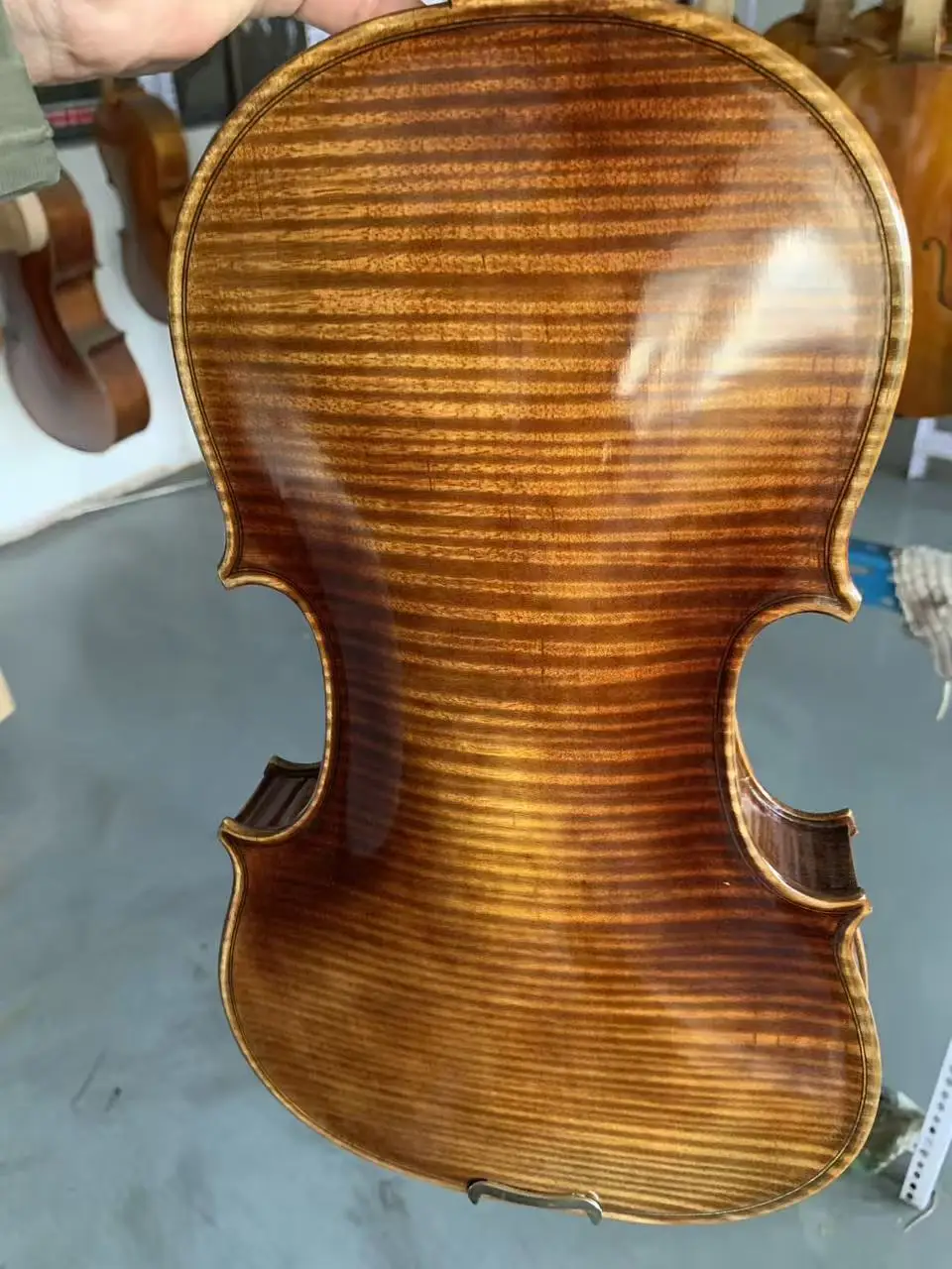 

Model 4/4 Violin Flamed Grain Nice Sweet Sound Solid Spruce Maple Handmade