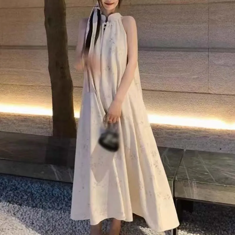 nuovo-abito-estivo-senza-maniche-da-donna