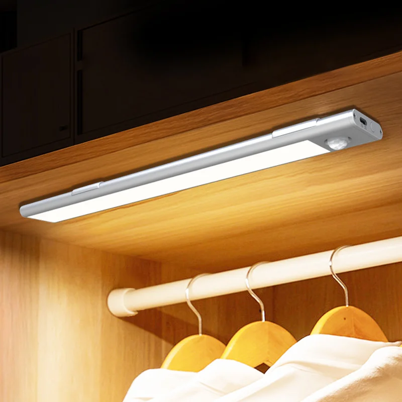 Luz LED para armario con Sensor de movimiento, lámpara nocturna recargable ultrafina para cocina y dormitorio, 20/30/40CM