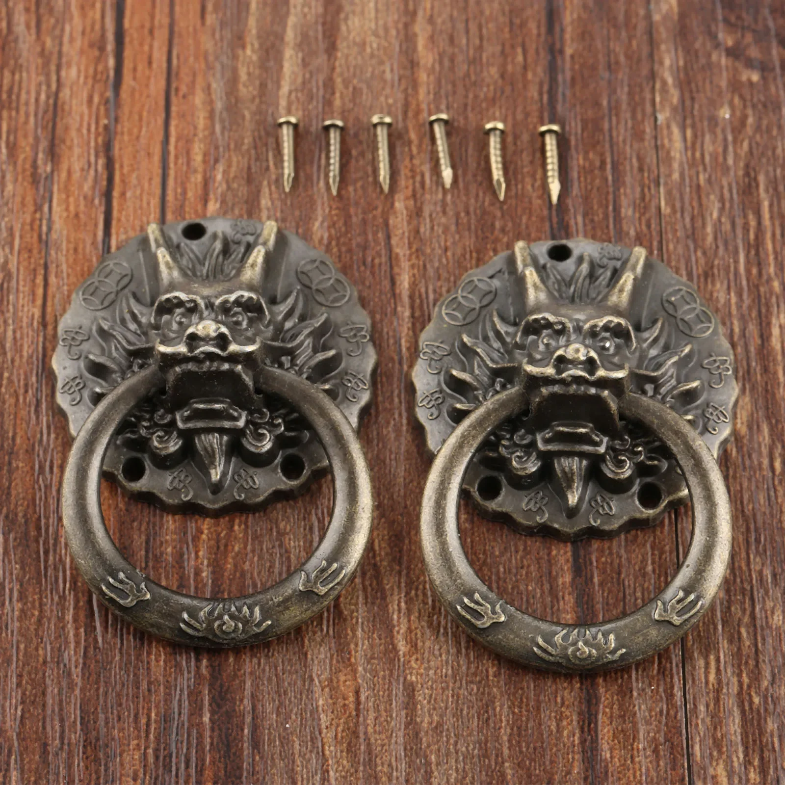 2 szt. Antyczny brąz głowa smoka uchwyty stary chiński styl Vintage ciągnie pierścień do komody szuflada drzwi do szafki 32*47mm