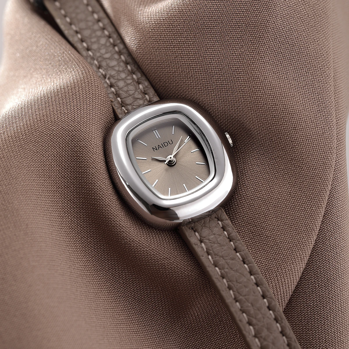 1 Piece of Women's Retro Simple Fashion Versatile Elegant Light Luxury Quartz Watch Suitable for Daily Wear