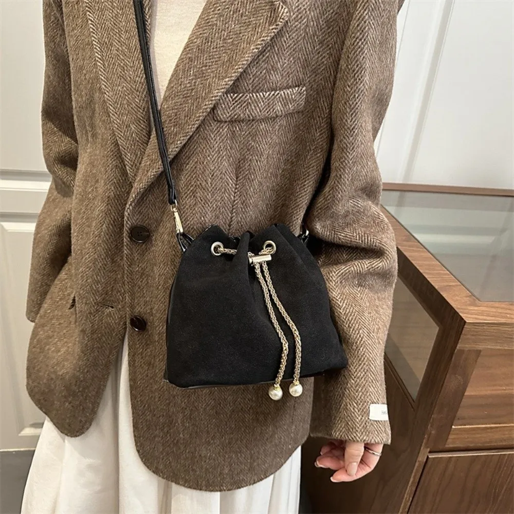 

Fashion Large Capacity Crossbody Bags Adjustable Strap Faux Suede Women's Handbags Solid Color Drawstring Tote Bag Women