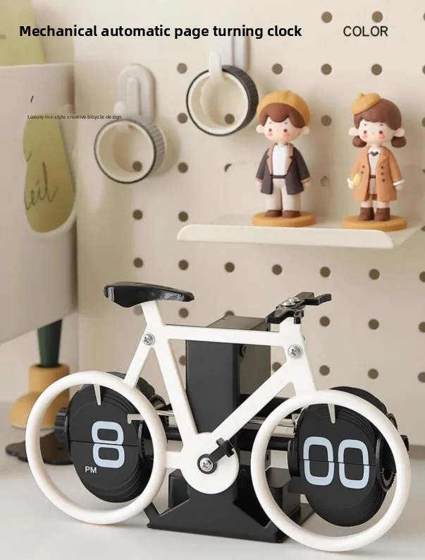 Creative automatic page turning clock retro mechanical desktop ornament watch decoration