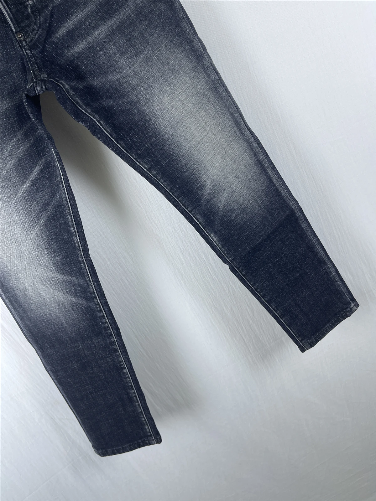 6092 Spring and Summer New Men's Jeans Washed Embroidered Badge Maple Leaf Fashion Micro-elastic Small Straight Black Jeans