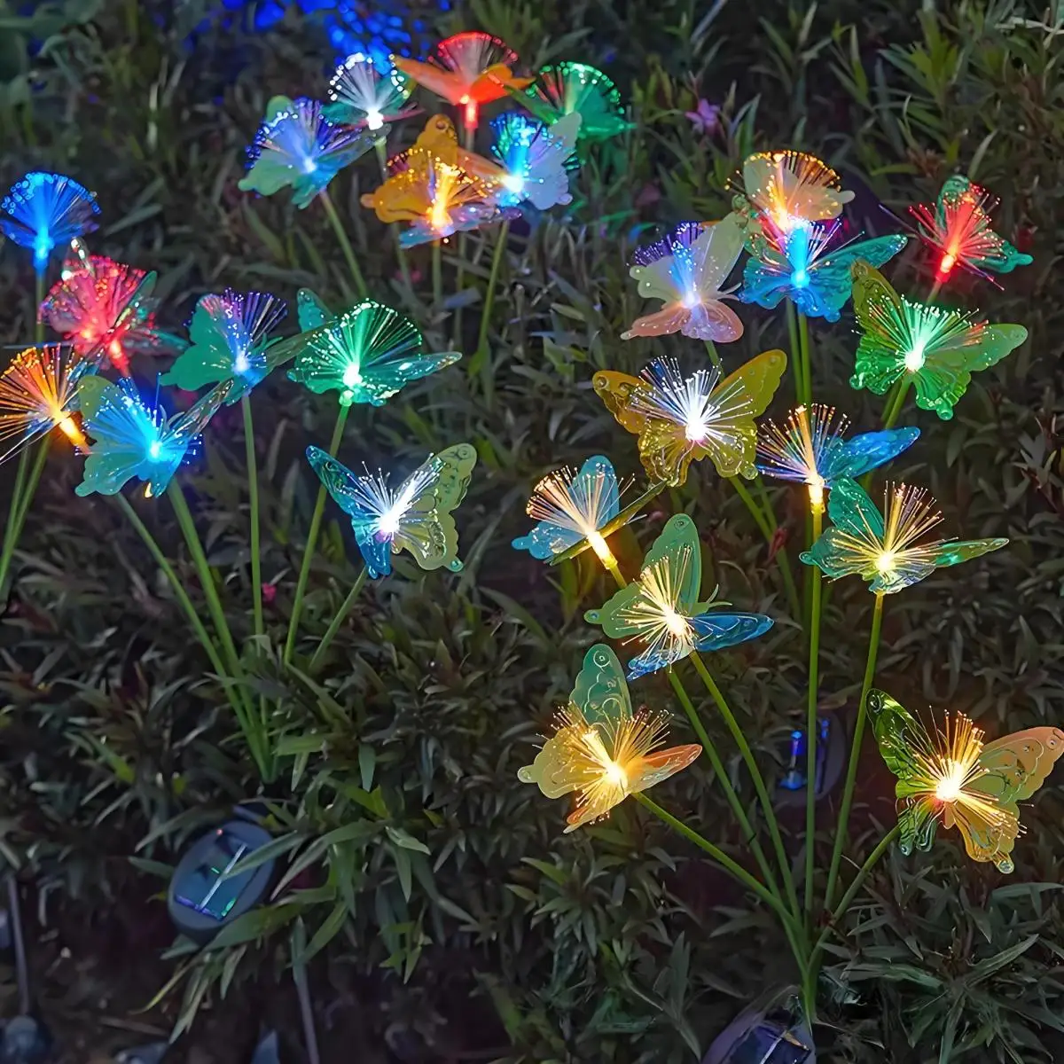 conjunto-com-2-luzes-solares-para-jardim-decoracao-de-caminhos-e-jardins