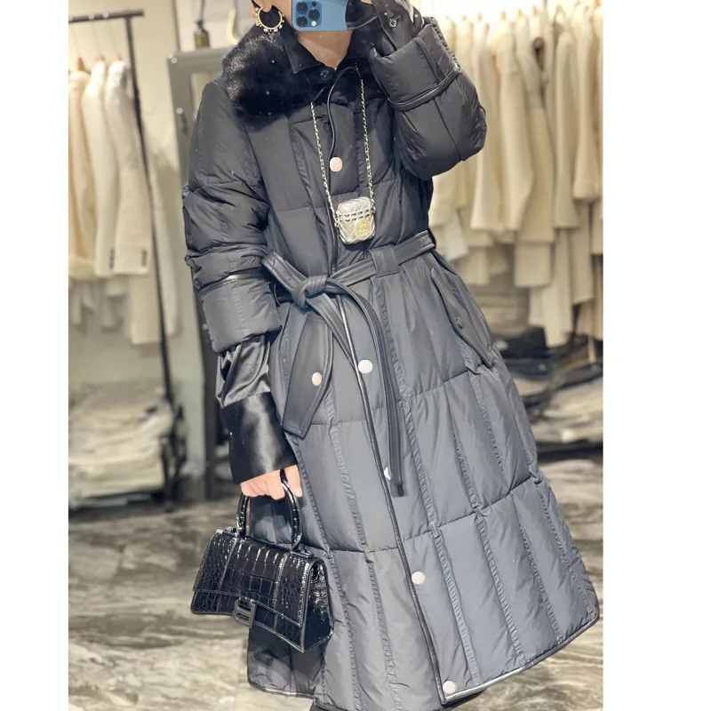 معطف طويل بياقة من فراء أرنب قضاعة، خصر نحيف سميك 2025 سترة دافئة راقية معاطف شتوية نسائية جديدة من Pinghu
