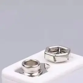 

5/8 шт., 9 В, чехол для батареи типа C, 6F22, коробка для хранения литиевых батарей, квадратный держатель для батарей, портативный контейнер с зажимом для батареи