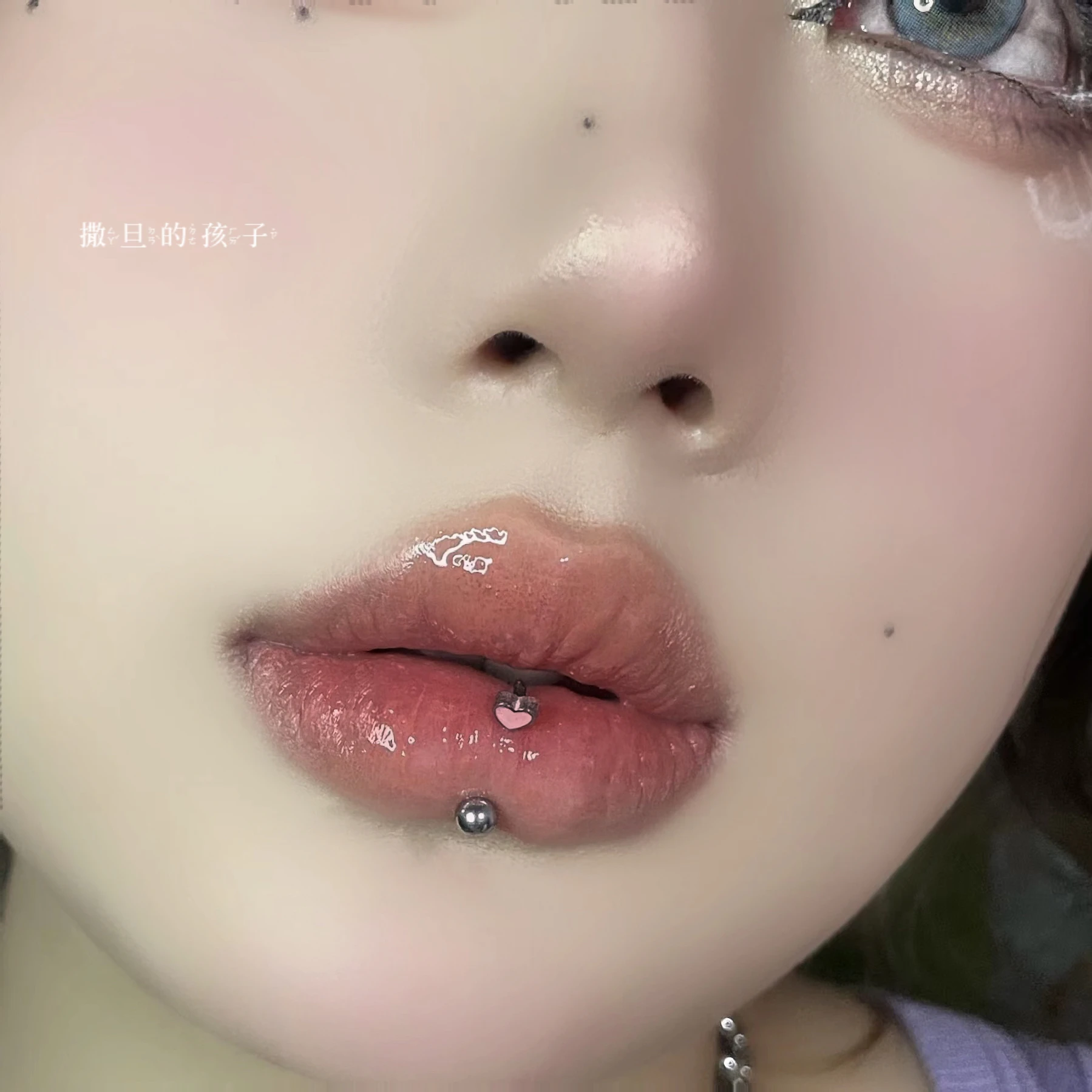 1.2mm heart-shaped stainless steel nose ring and lip ring, circular perforated jewelry, simple and fashionable earrings