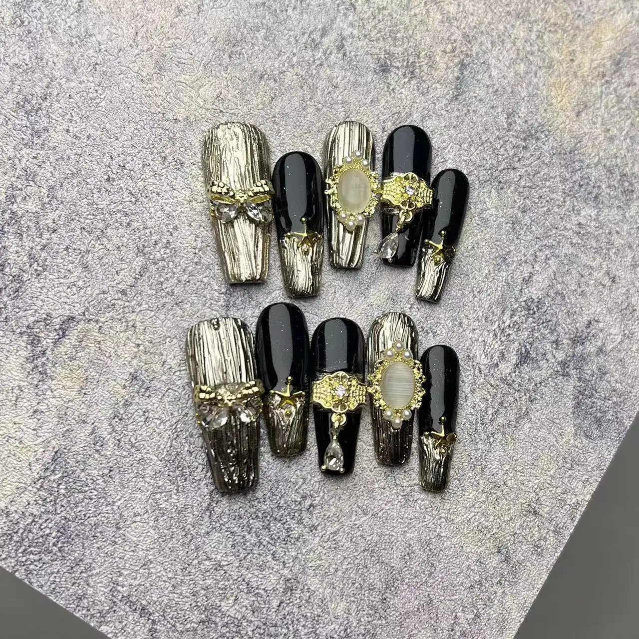 

10pcs High Quality DIY Handmade luxuryNail art New Style High Quality 3D golden shiny chrome Diy Fals artificial nails