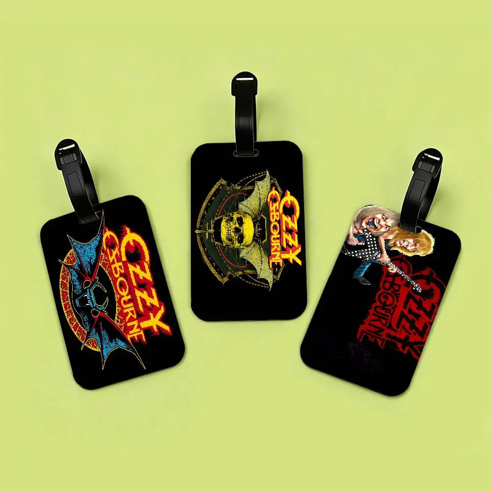 O-Ozzy O-Osbourne Singer PVC Anti lost Luggage Identifier Tag Removable Information Card Holder Travel Baggage Tag