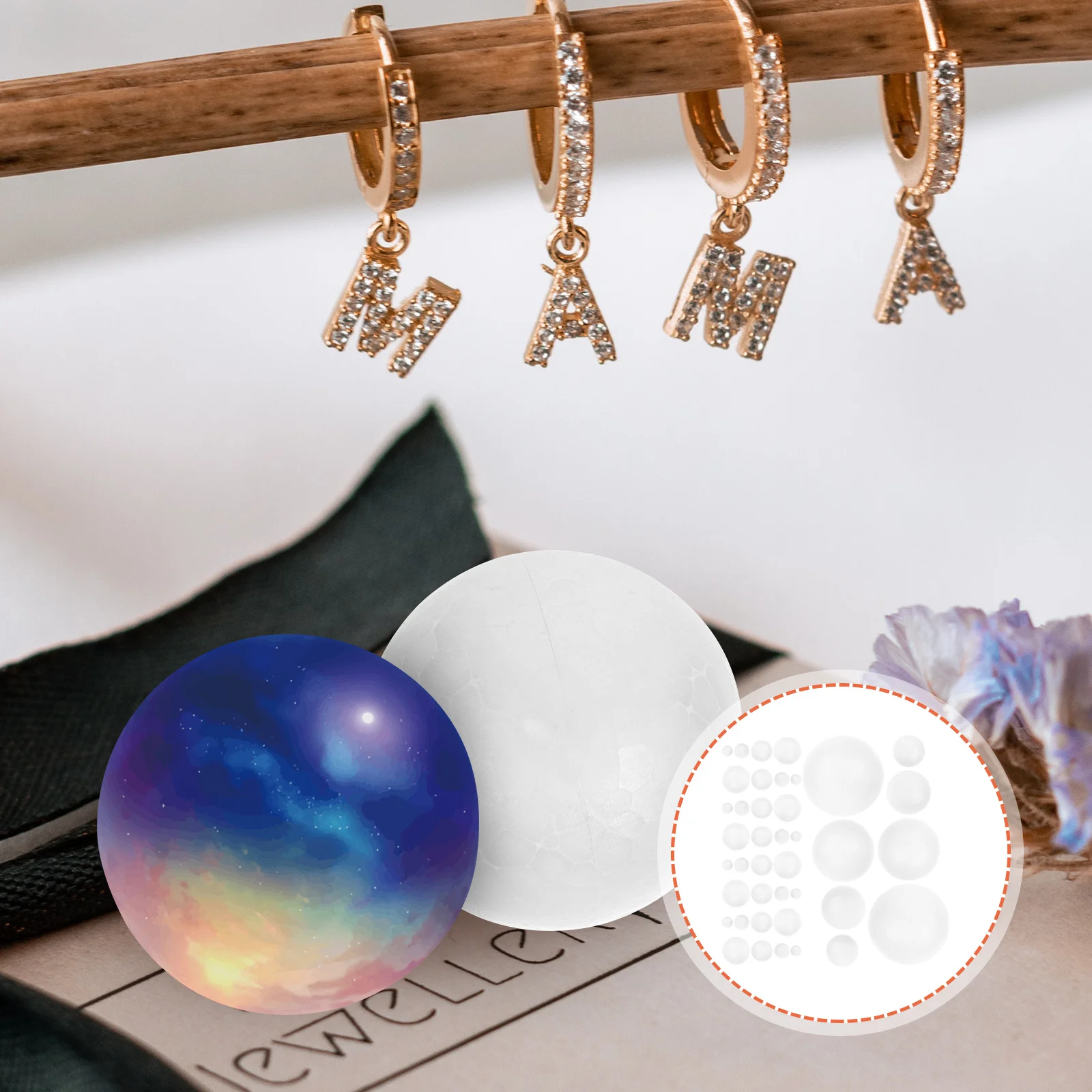 

110 Pcs Large Polystyrene Balls Small Foams White Craft for Crafts Crafting Sphere