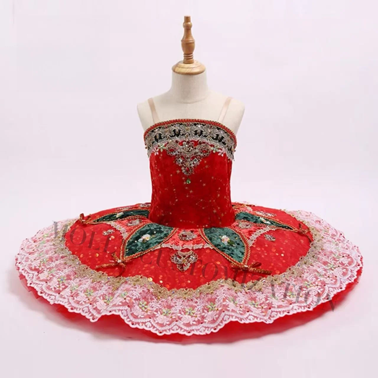 

Новая юбка-туту для выступлений на конкурсах балетного репертуара, выполненная на заказ, в цвете красной вишневой редиски, для взрослых и детей.