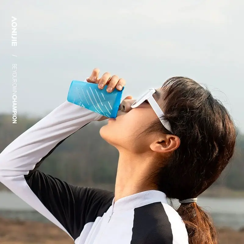 

AONIJIE 200ml Sports Water Bottle Running Soft Water Cup Drinking Bottle Fold Portable Marathon Running Cycling Gym Water Bottle