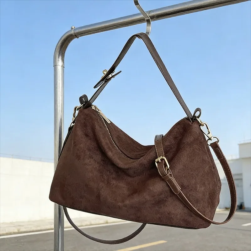 

2026 High Quality Versatile Bags Faux Suede Solid Color Zipper Large Capacity Casual Tote Light Luxury Temperament Shoulder Bags