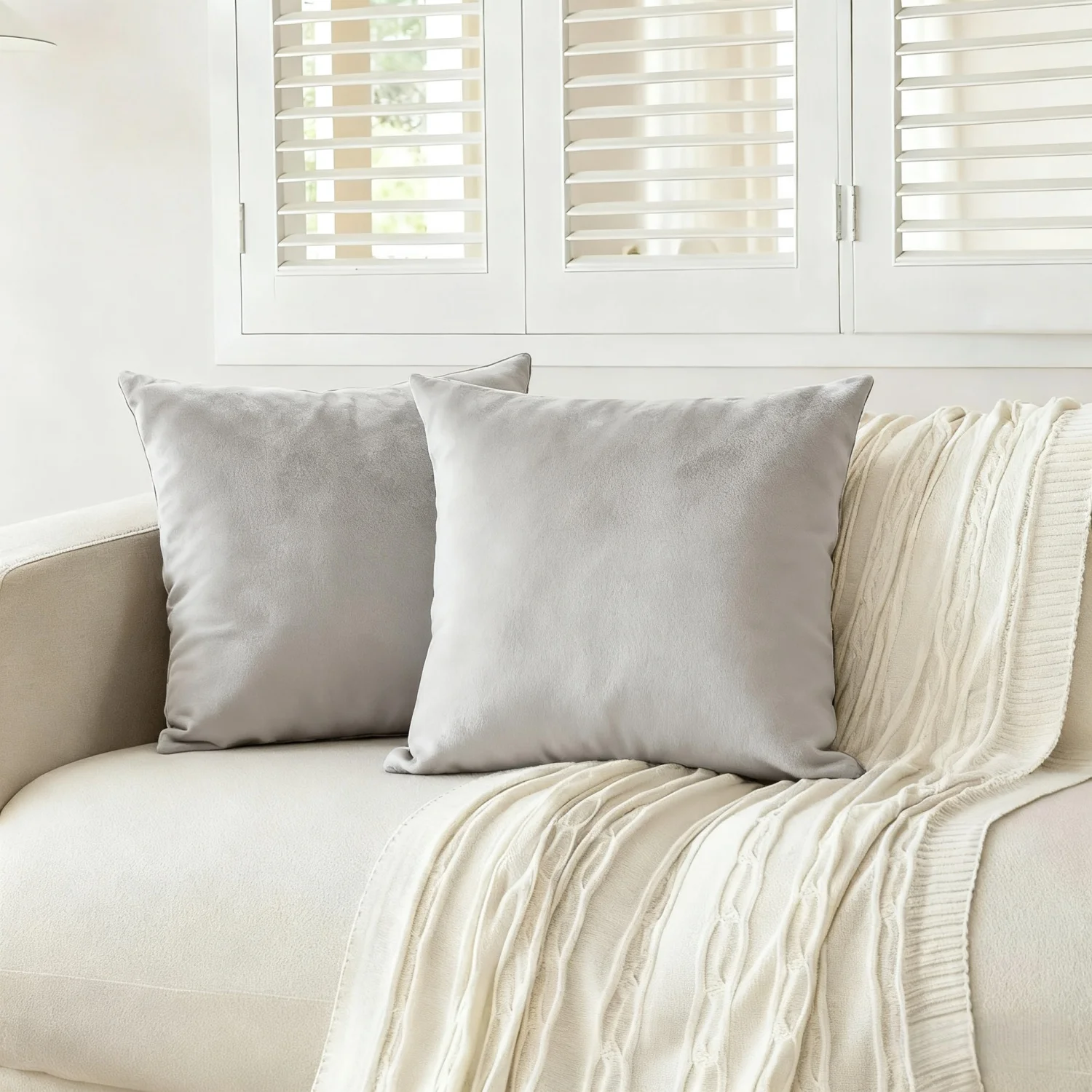 

2 шт. супер мягкие бархатные наволочки супер удобные, приятные для кожи, износостойкие, скрытая молния, без сердцевины подушки