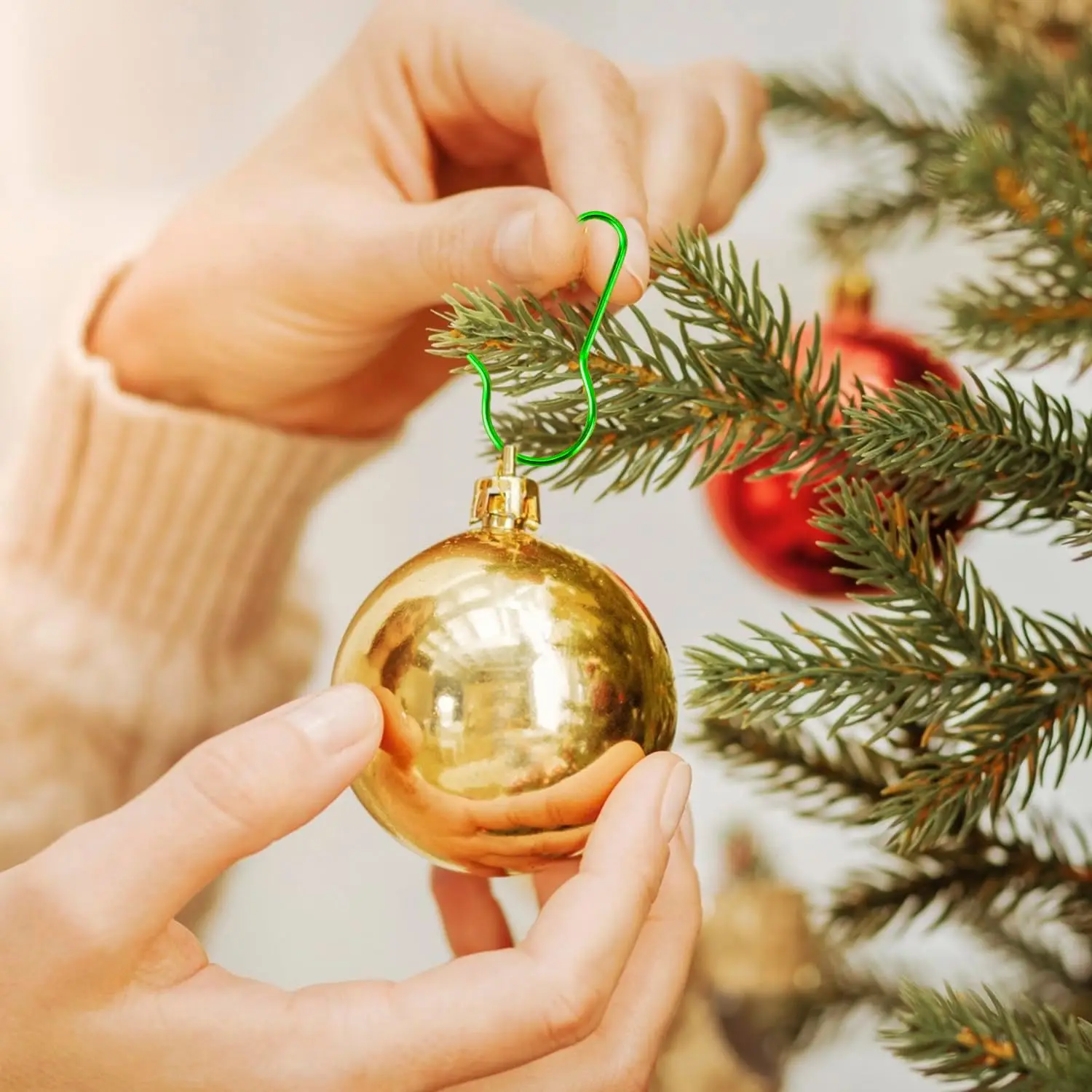 عيد الميلاد زخرفة السنانير المعدنية الفضة الذهب شجرة عيد الميلاد الكرة الشماعات المعلقة DIY بها بنفسك ديكور المنزل الطرف عيد الميلاد قلادة هوك