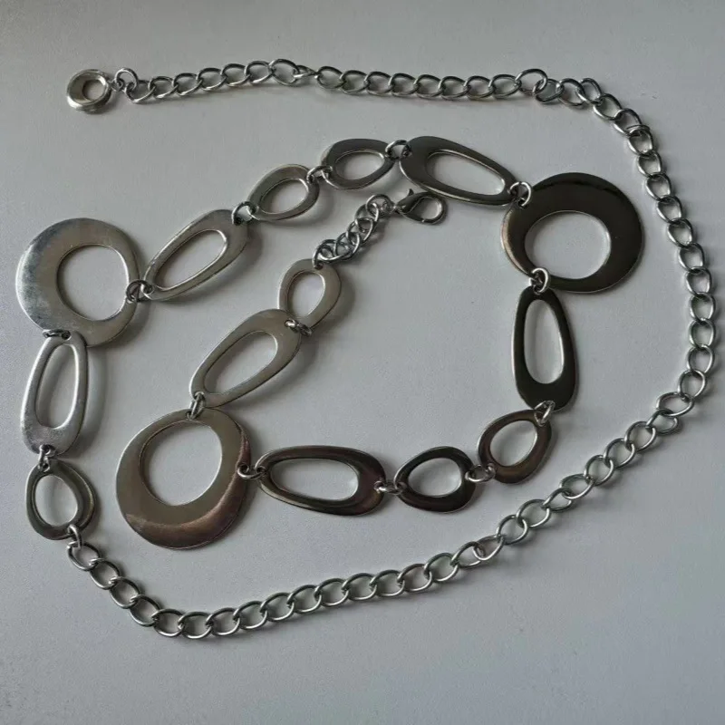 女性不規則なベルトゴシック中空サークルヴィンテージパンク金属バックルボヘミアン Y2K ウエストバンドベルトジーンズ装飾ボディチェーン