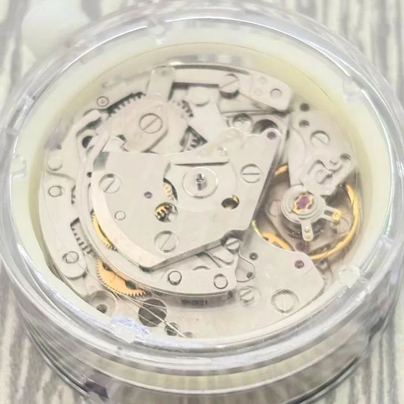 Watch accessories Shanghai 7750 movement, balance wheel is good, movement is missing, faulty movement, broken small needle, clea