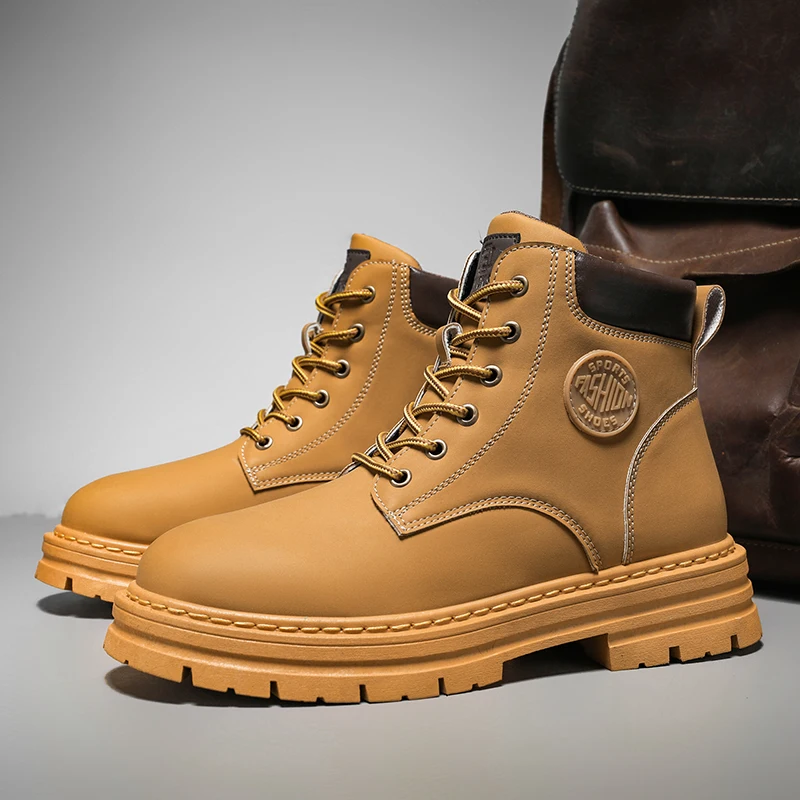 Men's high top boots four season outdoor work shoes anti slip and comfortable yellow boots fashion British casual leather boots