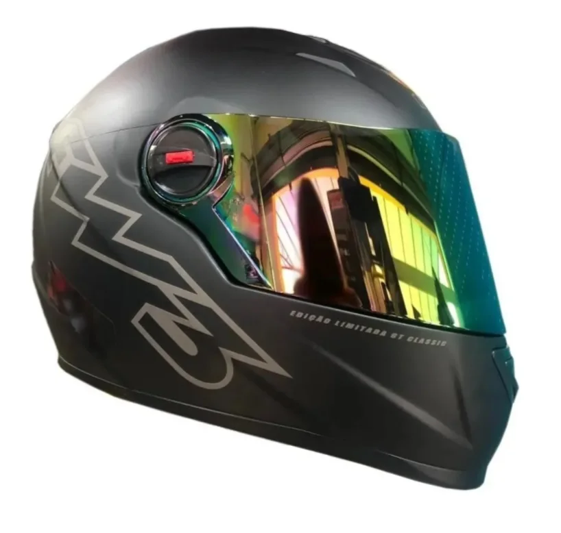 Fw3 Black Closed Motorcycle Helmet 56 + Chameleon Visor