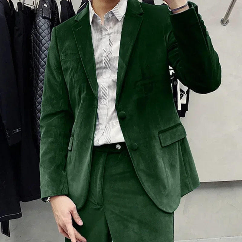 

Fashion Autumn And Winter Green Velvet Suits For Men Casual Slim Fit Blazer Hombre High Quality Custom 2 Piece Set Costume Homme