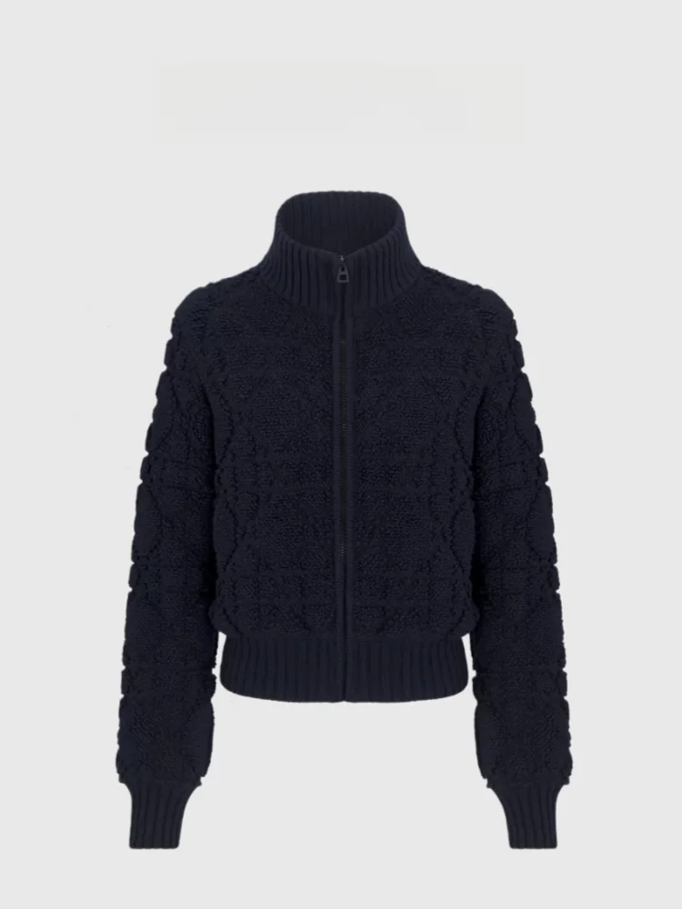 

Хлопковый кардиган с вышивкой буквами пчелы, приталенный кардиган на молнии с воротником-стойкой, шерстяной вязаный повседневный кардиган, осень-зима, Новое поступление