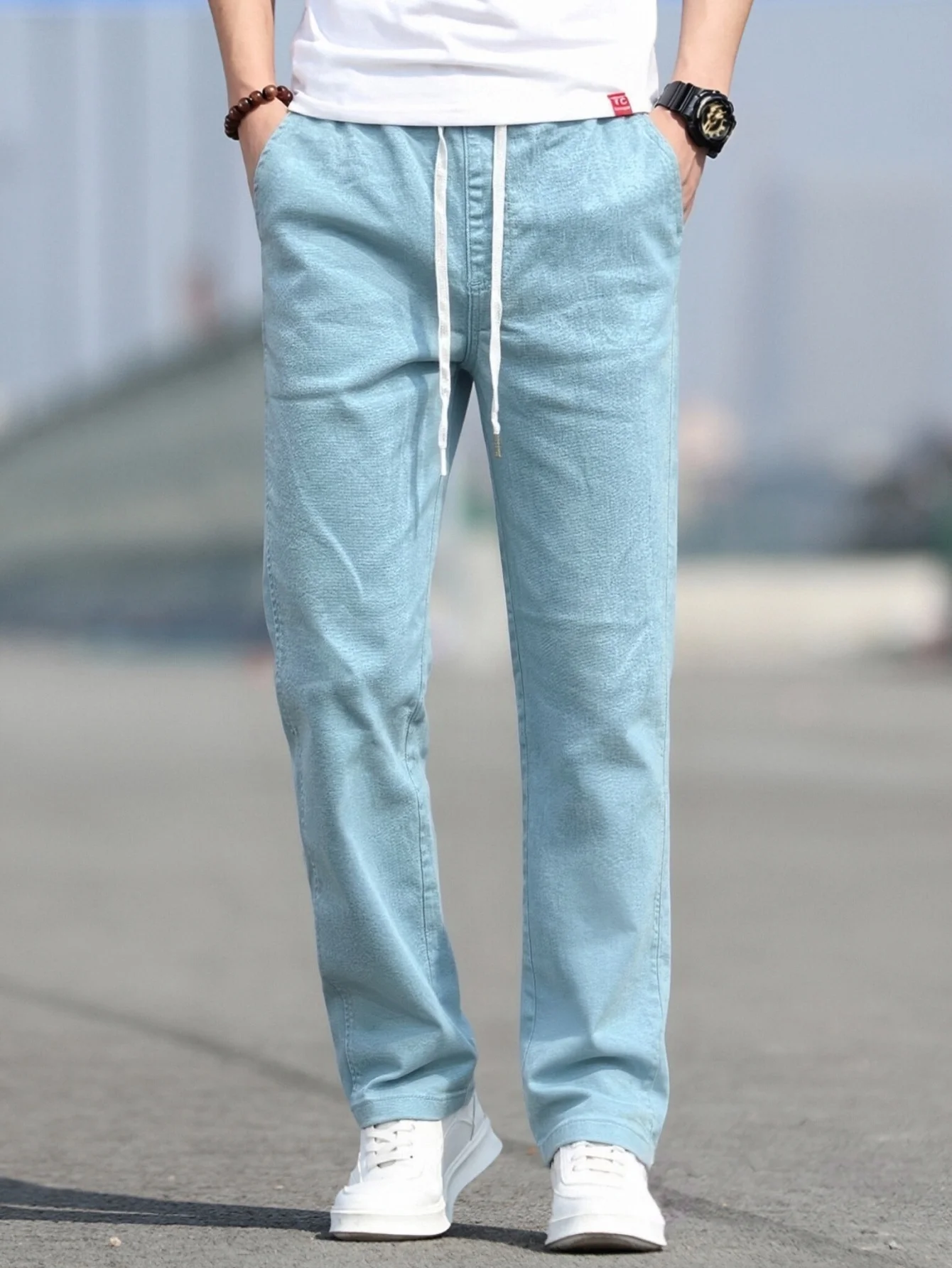 Men's simple solid-color jeans,hand-washable, wear-resistant and durable, business formal wear is fashionable in all seasons