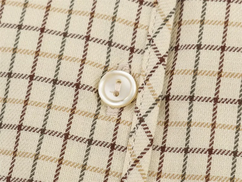 Damesoverhemd 2025, herfst nieuwe stijl kaki geruit overhemd met lange mouwen, strikversiering en knopen met enkele rij knopen, casual mode