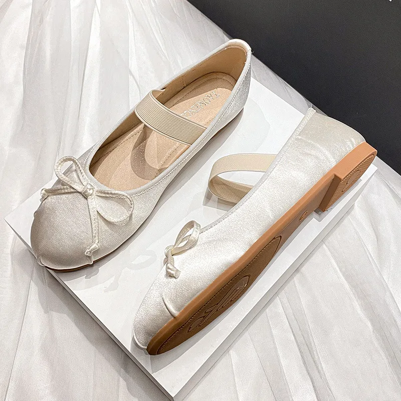 chaussures-plates-de-ballet-en-satin-pour-femmes-elegantes-a-bout-rond-avec-nœud-nouvelle-collection