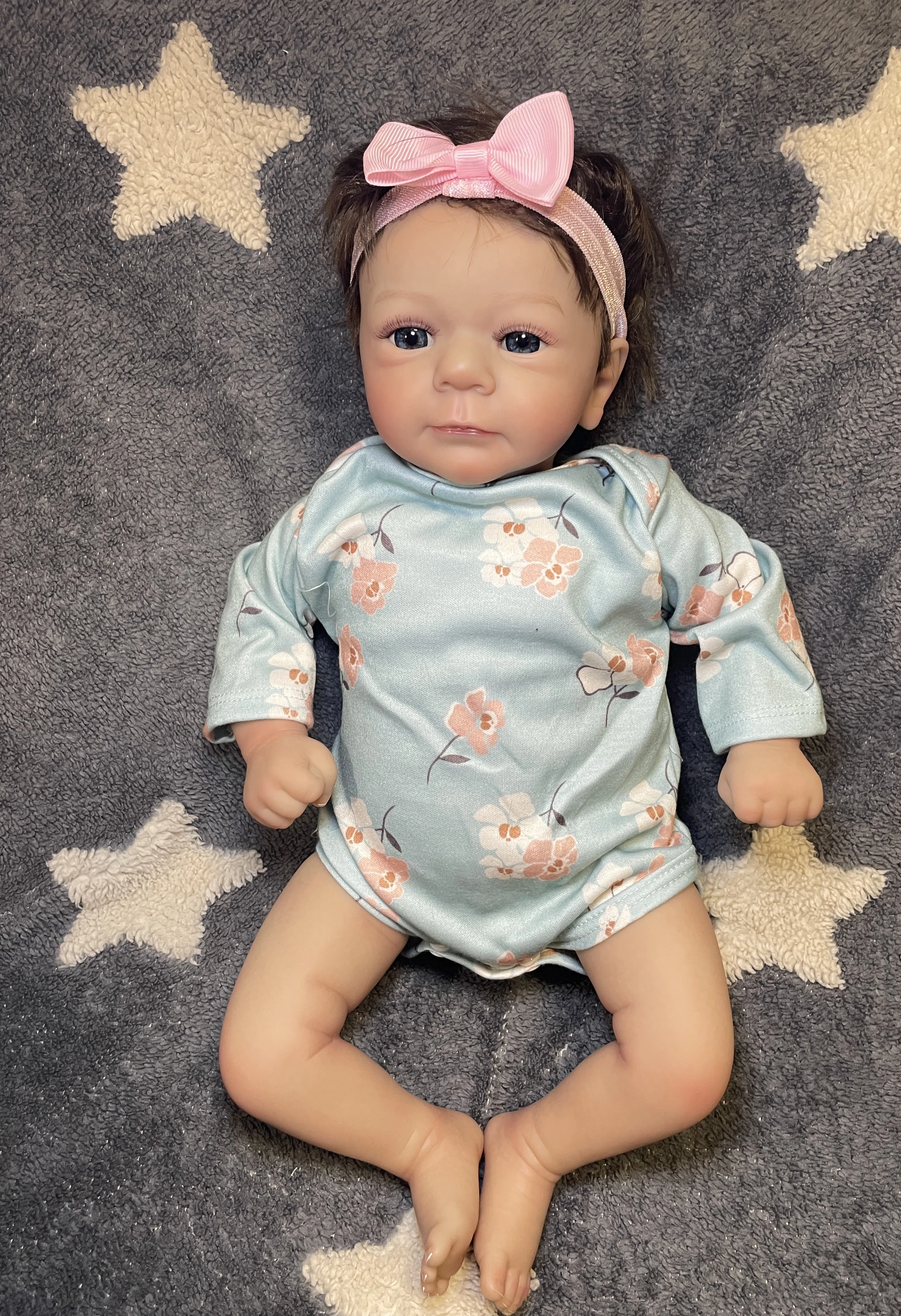 Boneca bebê reborn de 48 cm Felicia – menina recém-nascida realista artesanal, presente de Natal perfeito, presente de aniversário e tesouro de colecionador