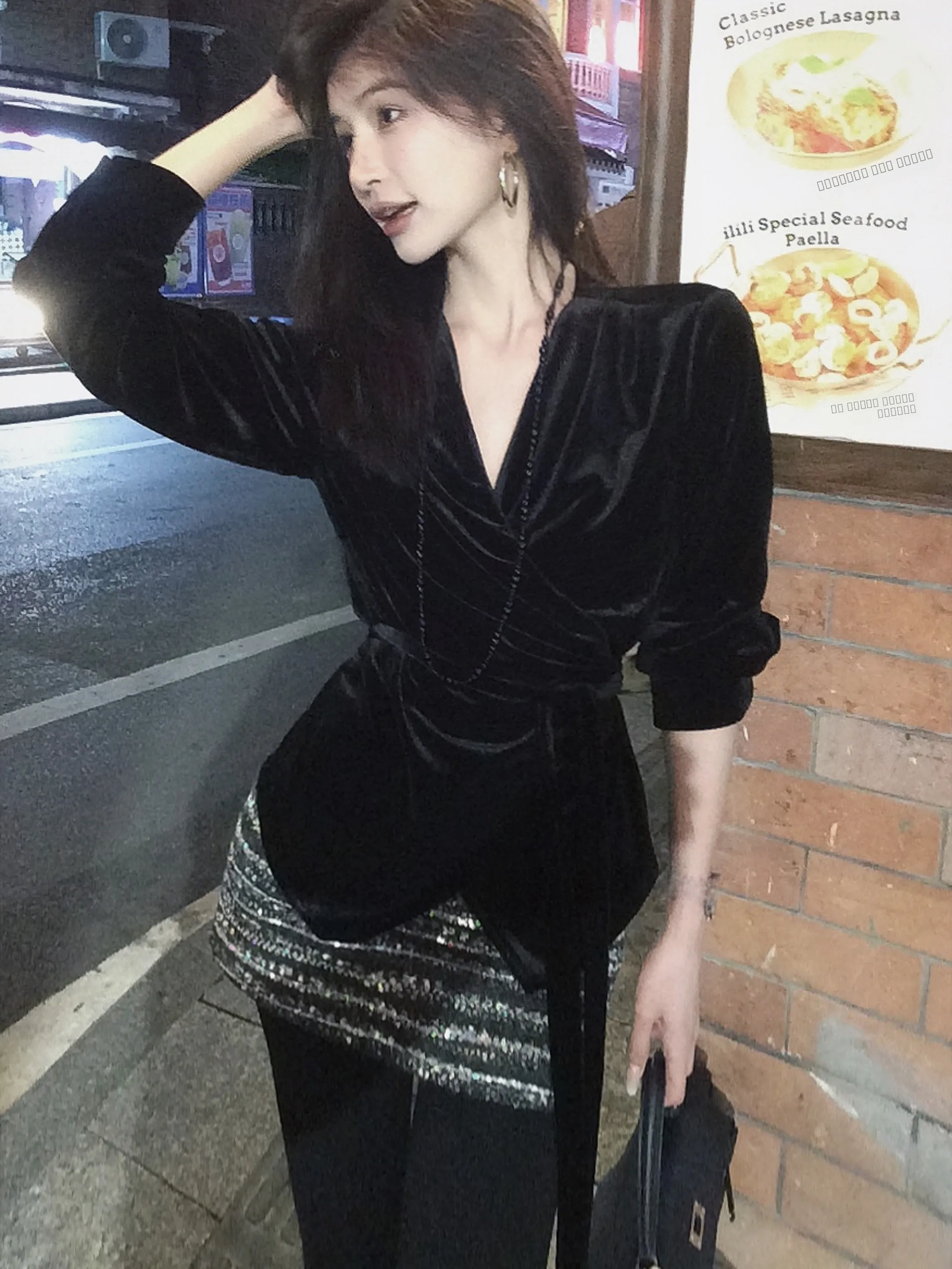 

Zhan Dajiang Luxury Long Sve Velvet irt Women's Slim Fit V-Ne Tie Belted Soft Feel Top Faion Original Design