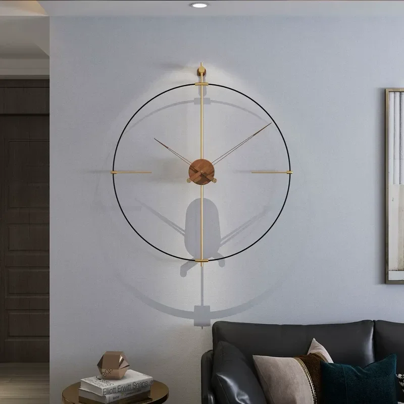 Modern Light Luxury Wall Clock Creative Art Fashion High End Living Room TV Background Wall Decor Household Silent Quartz
