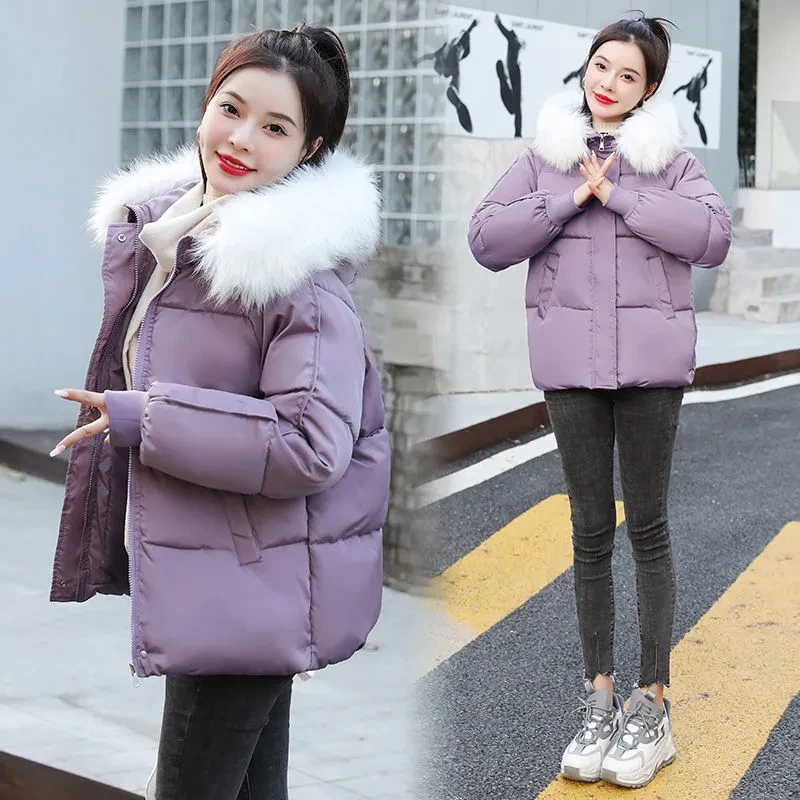 2023 Large Fur Collar Parka Bread Clothes Winter Warm Women\'s Short Coat Thickened Padded Jacket Female Hooded Outwear Fluffy