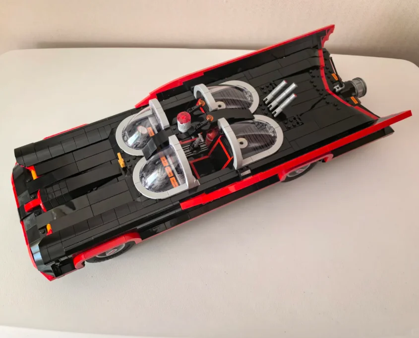 2026 Hot Toys 1822pcs Classic TV Heroes Series Super Bat Batmobile Supercar Model Building Block Toy Birthday Ornament Gifts view 6