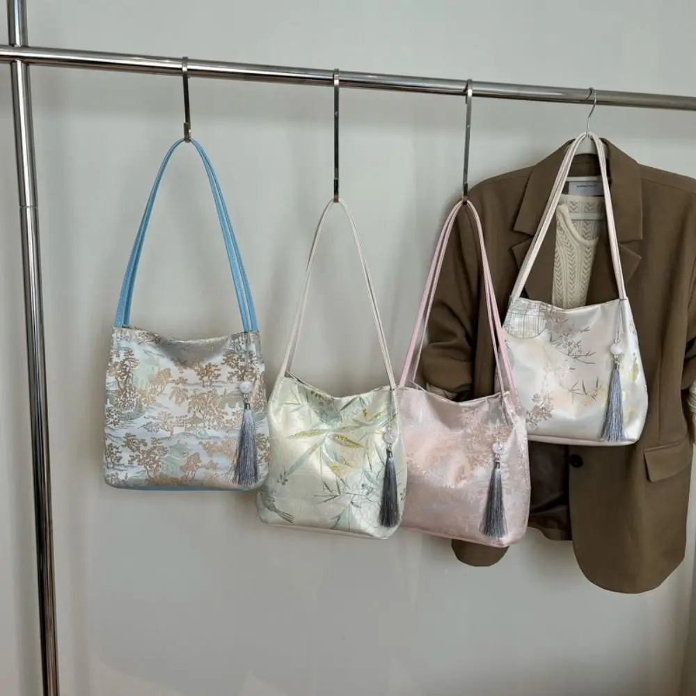 

Casual Elegant Chinese Style Shoulder Bag Exquisite with Pendant Hanfu Printing Handbag Cloth Trendy Embroidery Tote Bag Party