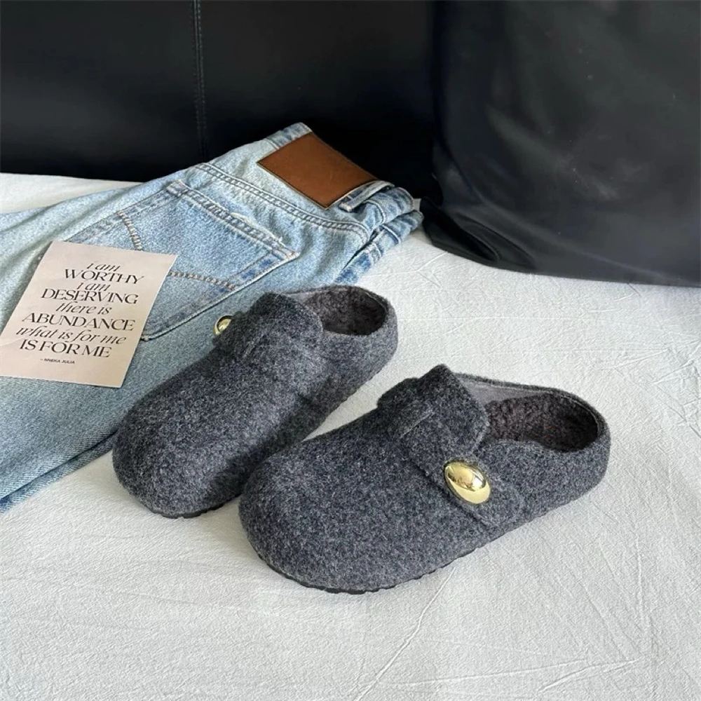 المتسكعون البغال للنساء 2026 حذاء مسطح الإناث السيدات النعال Pantofle غطاء تو جديد لينة الشرائح حذاء مسطح الإناث السيدات