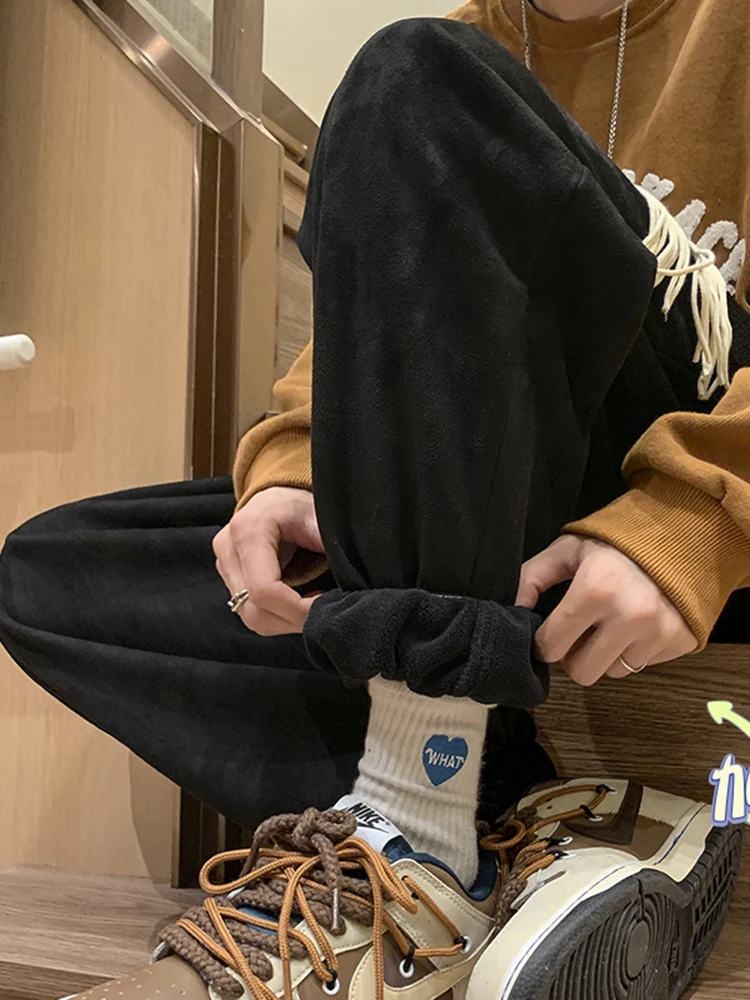 

Мужские замшевые теплые брюки на подкладке, зимние спортивные брюки большого размера в американском стиле, повседневные свободные брюки с манжетами в стиле Харадзюку