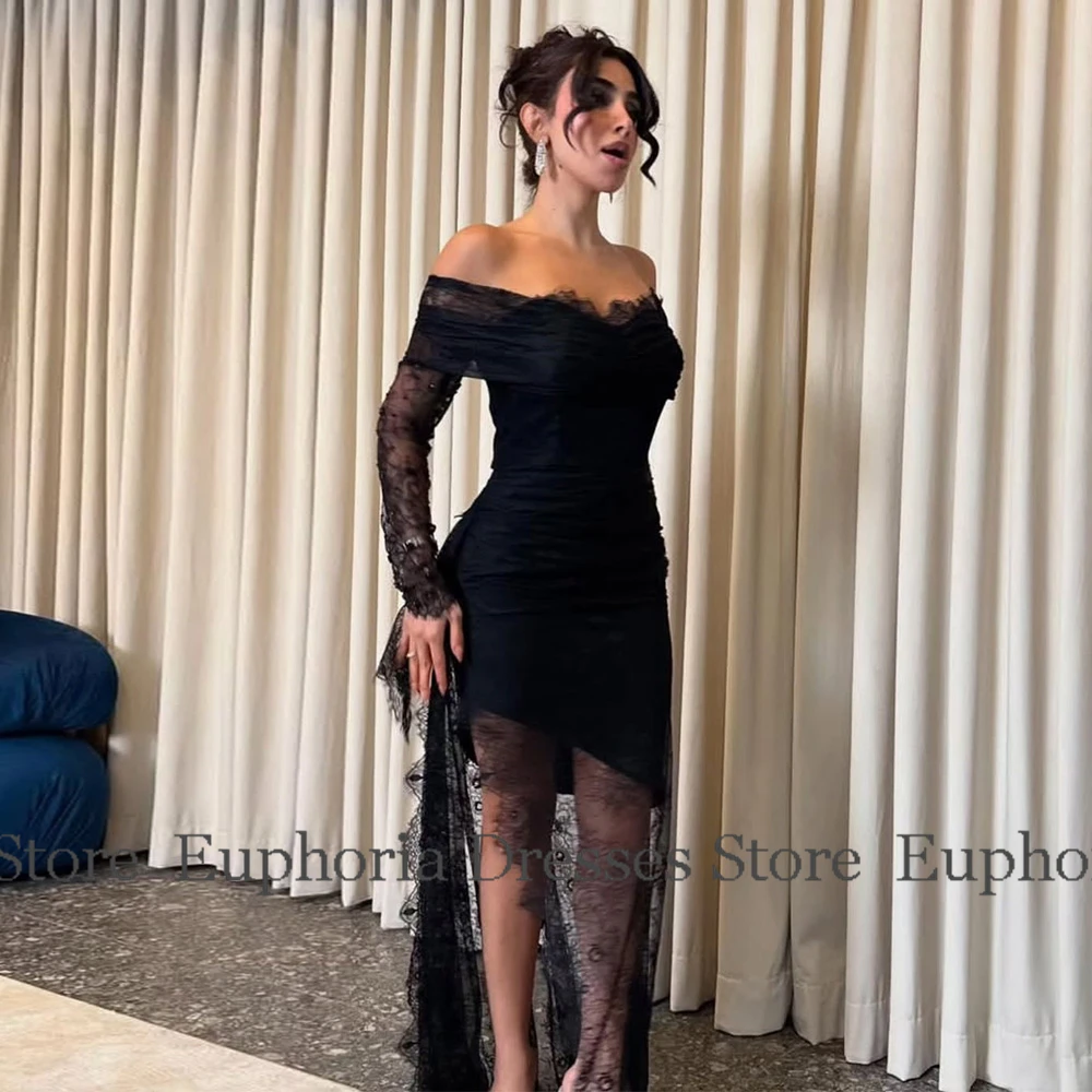 أنيق فساتين كوكتيل سوداء الدانتيل غمد/عمود فساتين الحفلات الأسود خارج على الكتف الجانب سبليت الذيل فساتين لحضور الحفلات الموسيقية للسيدات