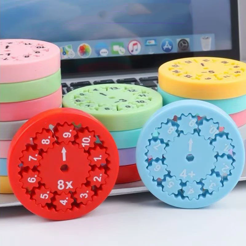 Matematica Fidget Spinner Addizione Sottrazione Moltiplicazione Divisione Giocattoli sensoriali per bambini Risorse di apprendimento Giochi educativi