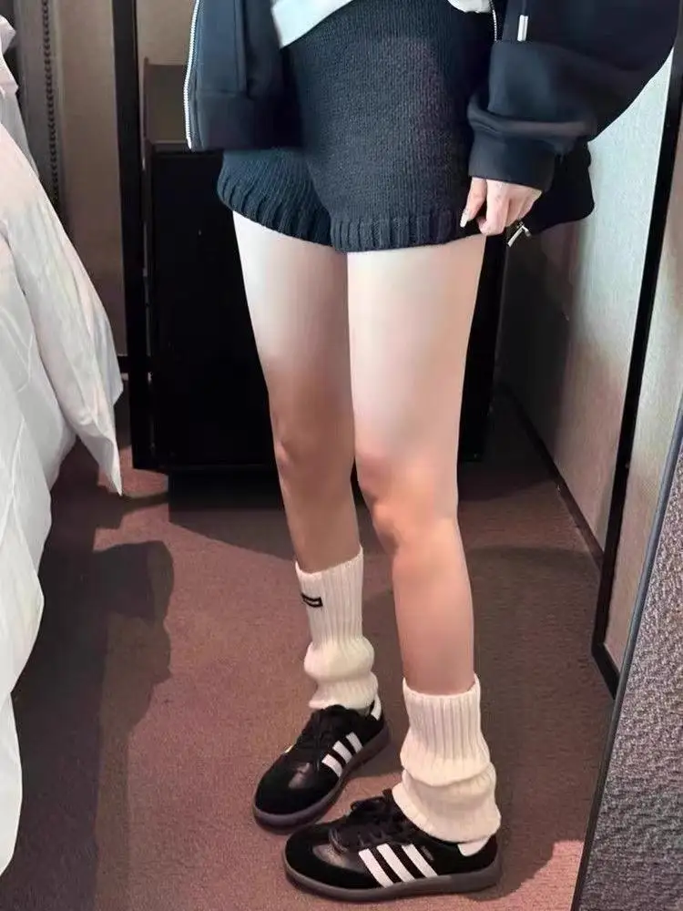 

Модные шорты в корейском стиле с высокой талией, свободного кроя, широкие, плиссированные, повседневные, уютные, трикотажные, с эластичной резинкой на талии