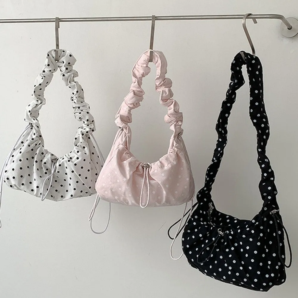 

Women Polka Dot Underarm Bag Large Capacity Crossbody Bag Retro Drawstring Pleated Dumpling Bag for Outdoor Travel Clutch Purse