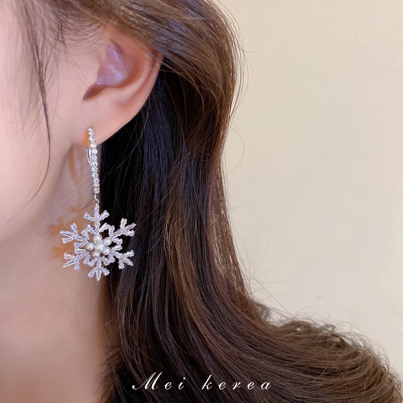 Korean Silver Needle Zirconia Snowflake Pearl Drop Earrings For Women Christmas New Year Jewelry Earrings Gifts Party