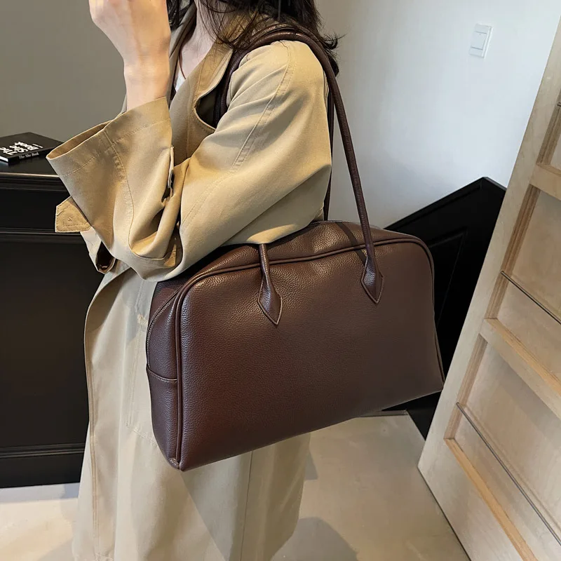 

Fashion Bowling Women Shoulder Bags Designer Boston Handbags Luxury Soft Pu Leather Underarm Bag Trend Large Capacity City Bag