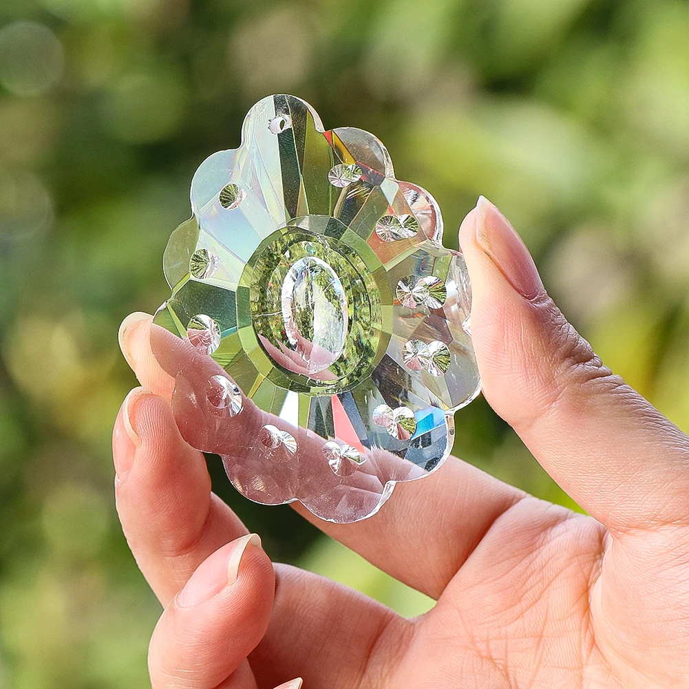 

63mm Transparent Maple Leaf Crystal Hanging Glass Prisms Light Capturing Chandelier Accessories Home Wedding Hanging Decorations